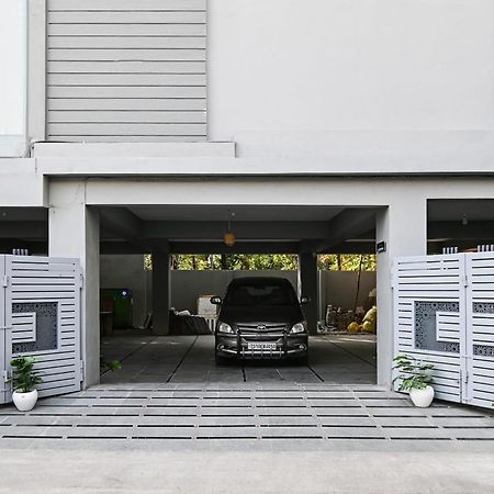 Super Townhouse De Alphabet Karmanghat Haidarábád Kültér fotó